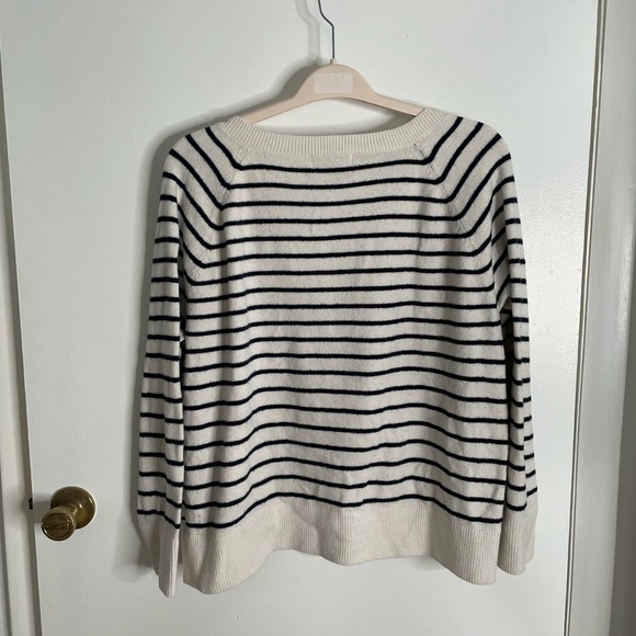 Old Navy Women's V-Neck Sweater - Cream and Black Stripes - Picture 3 of 4